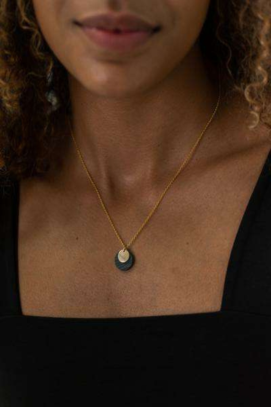 Womens * | One & Eight Forest Disc Necklace